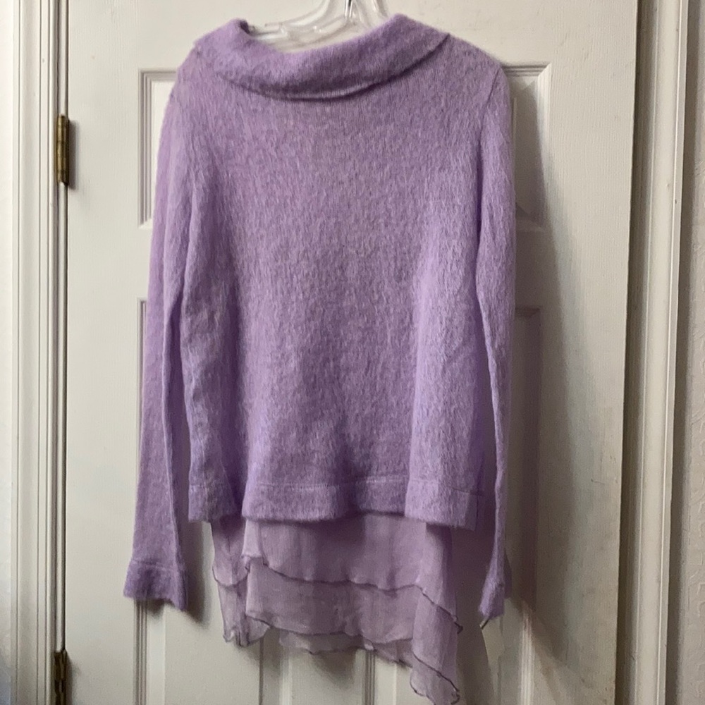 ALysi cre’me sweater